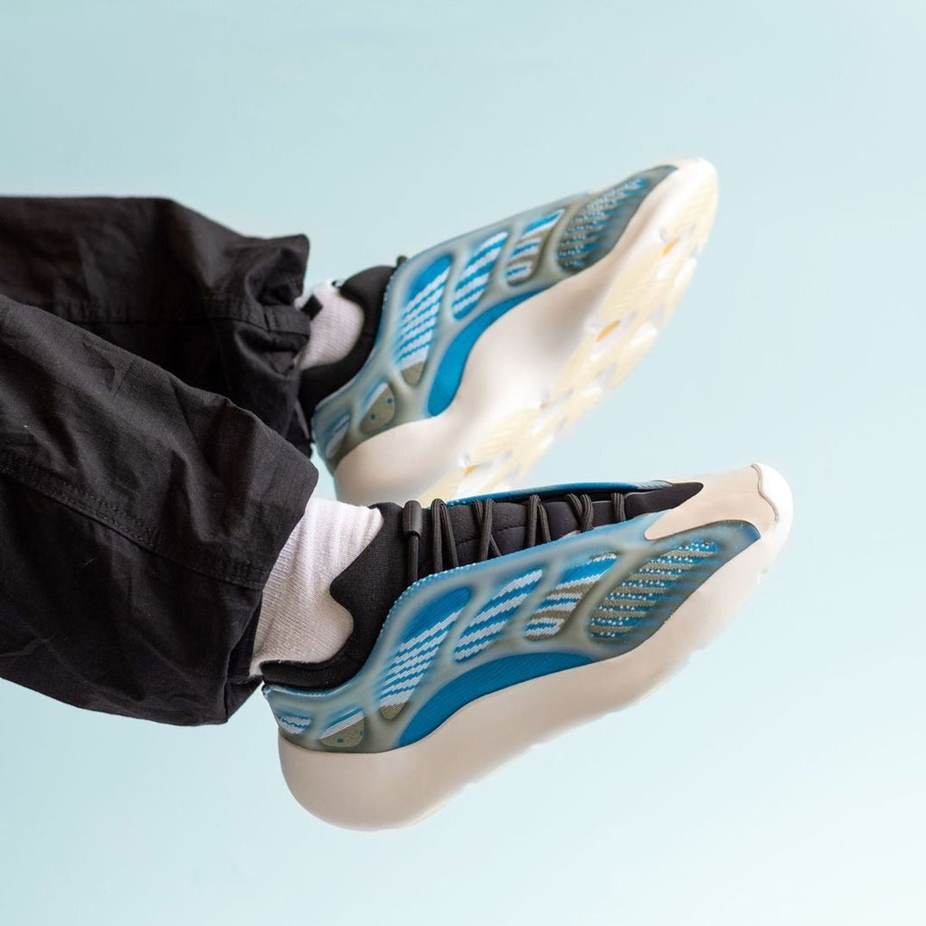 Yeezy 700 V3 'Arzareth'