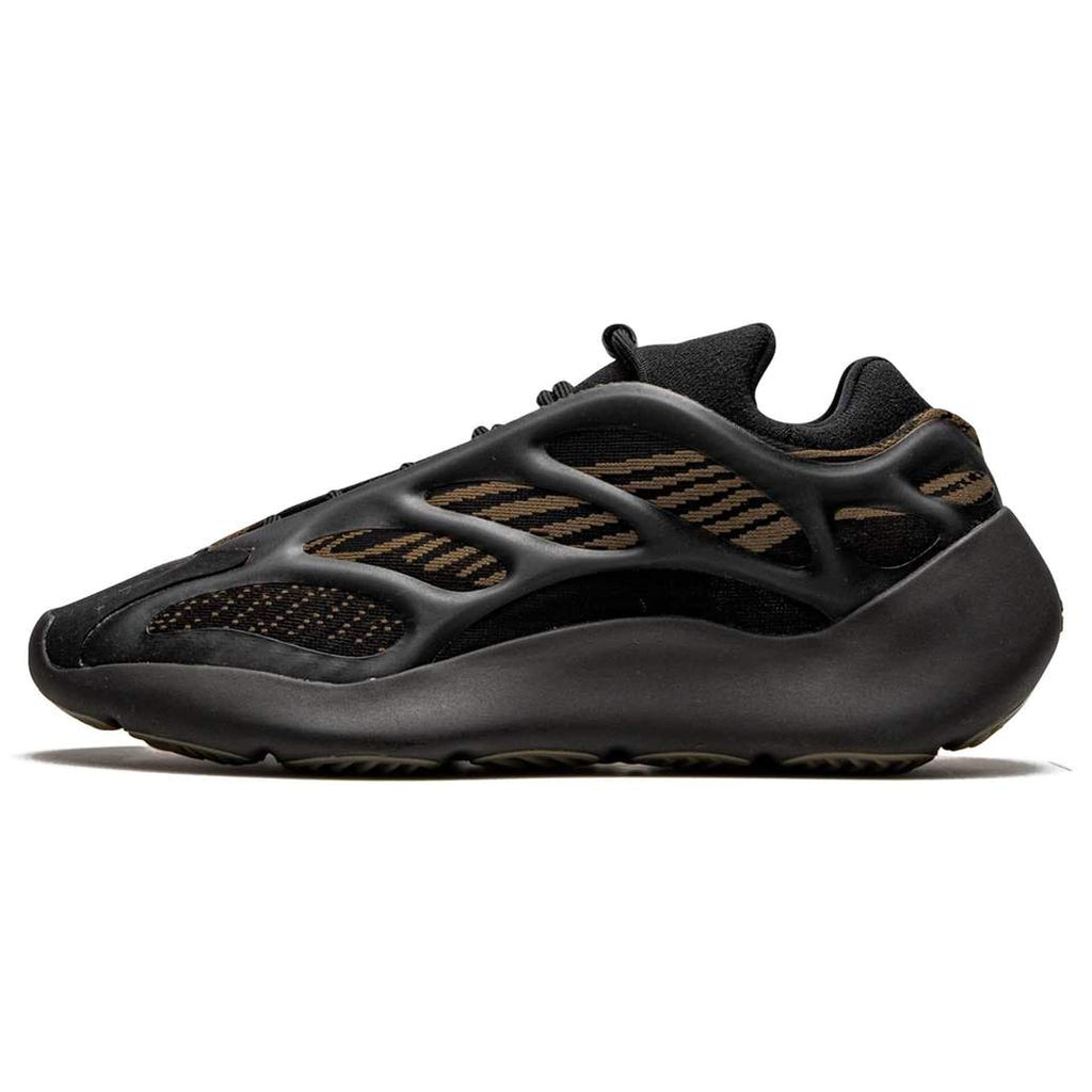 Yeezy 700 V3 'Clay Brown'