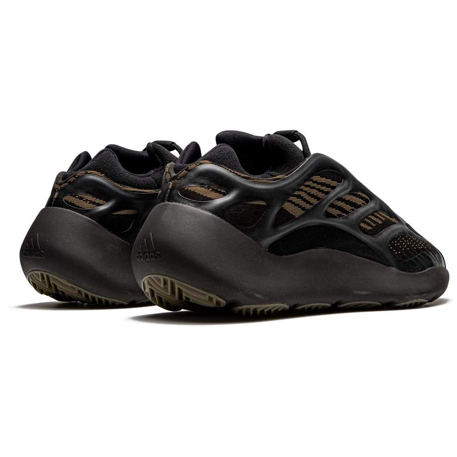 Yeezy 700 V3 'Clay Brown'